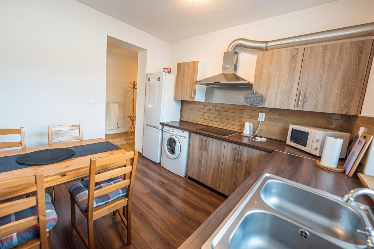 Xlsuite Apartment Comfort Piest'any Eksteriør bilde